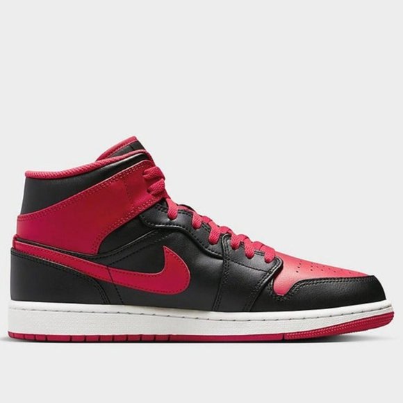 Air Jordan retro 1 classic black and red shoes 100 % authentic - Picture 2 of 6